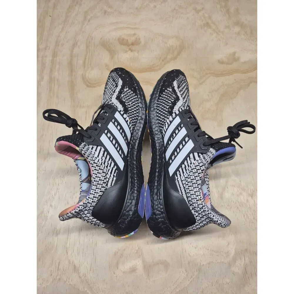 Adidas UltraBOOST 5.0 DNA Kris Andrew Small Love Unites Pride GY4424 Men’s Sz 9